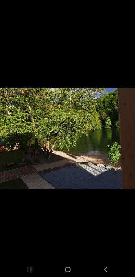 Etno Selo Bok Bed & Breakfast Vrhpolje Luaran gambar